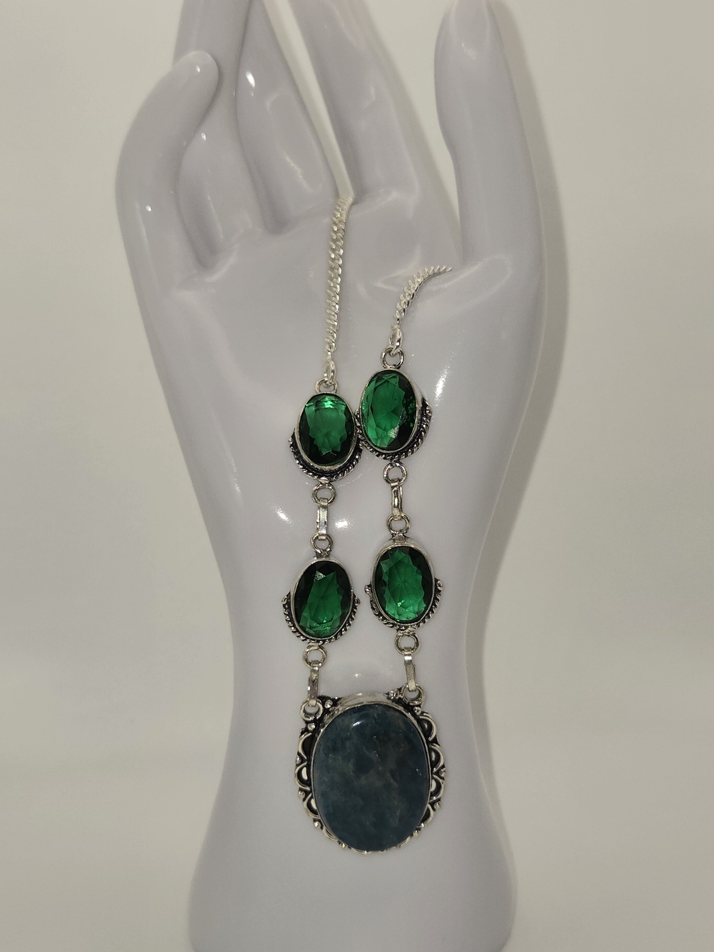 Handmade Apatite & Green Quartz Necklace - Picture 7 of 9